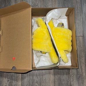 Authentic Women's Fluff Yeah UGG Slide